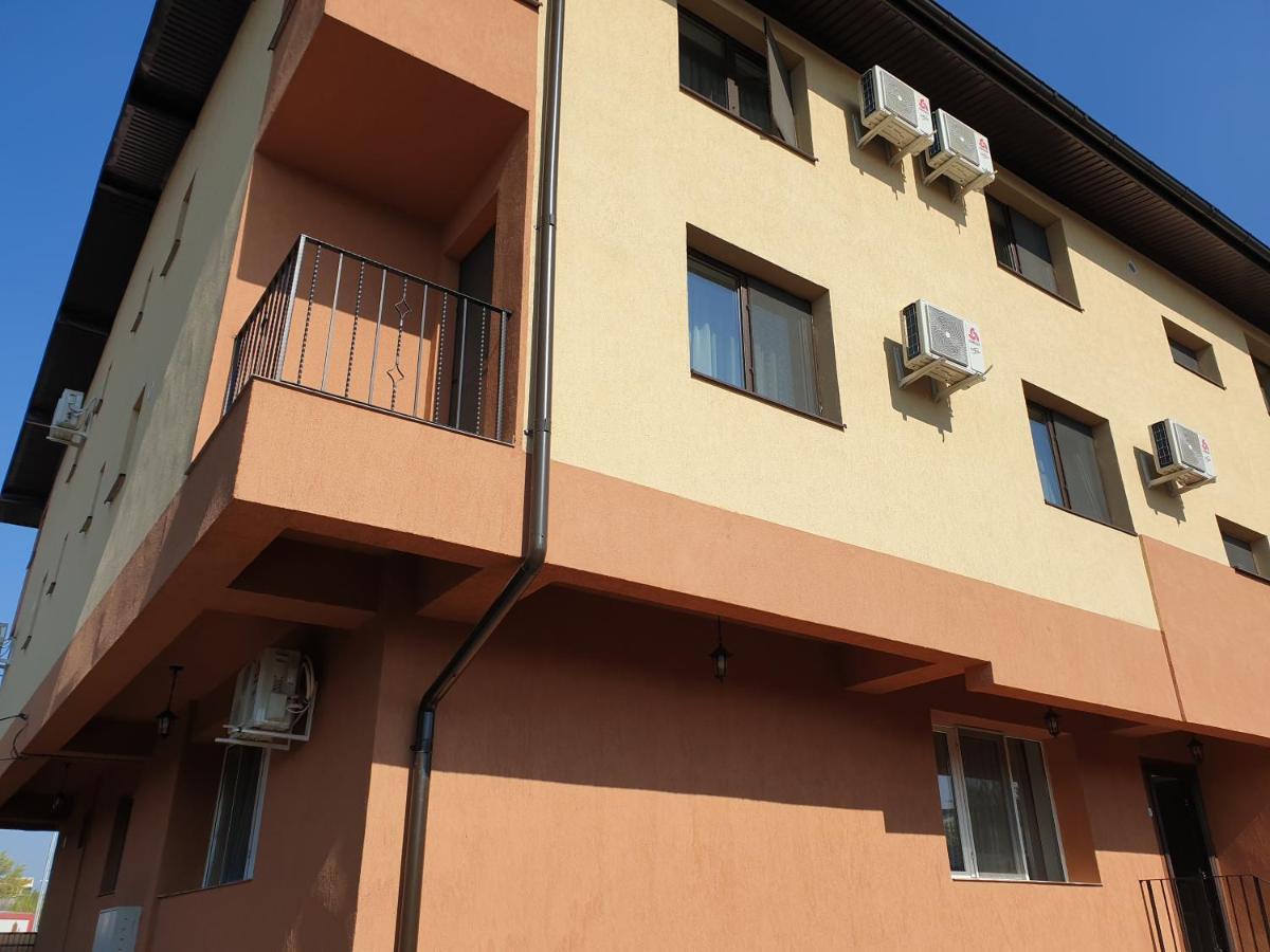 בוקרשט Villa Accommodation מראה חיצוני תמונה