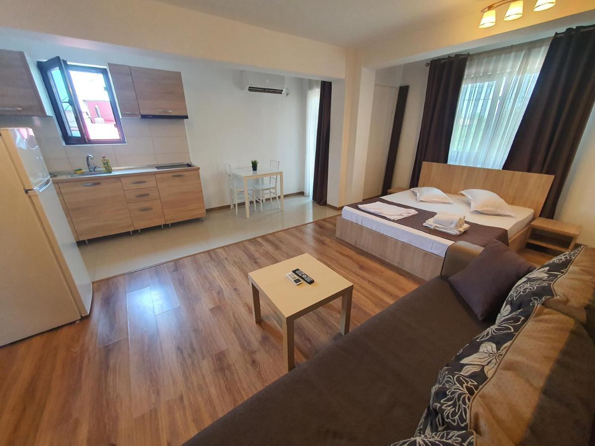 בוקרשט Villa Accommodation מראה חיצוני תמונה