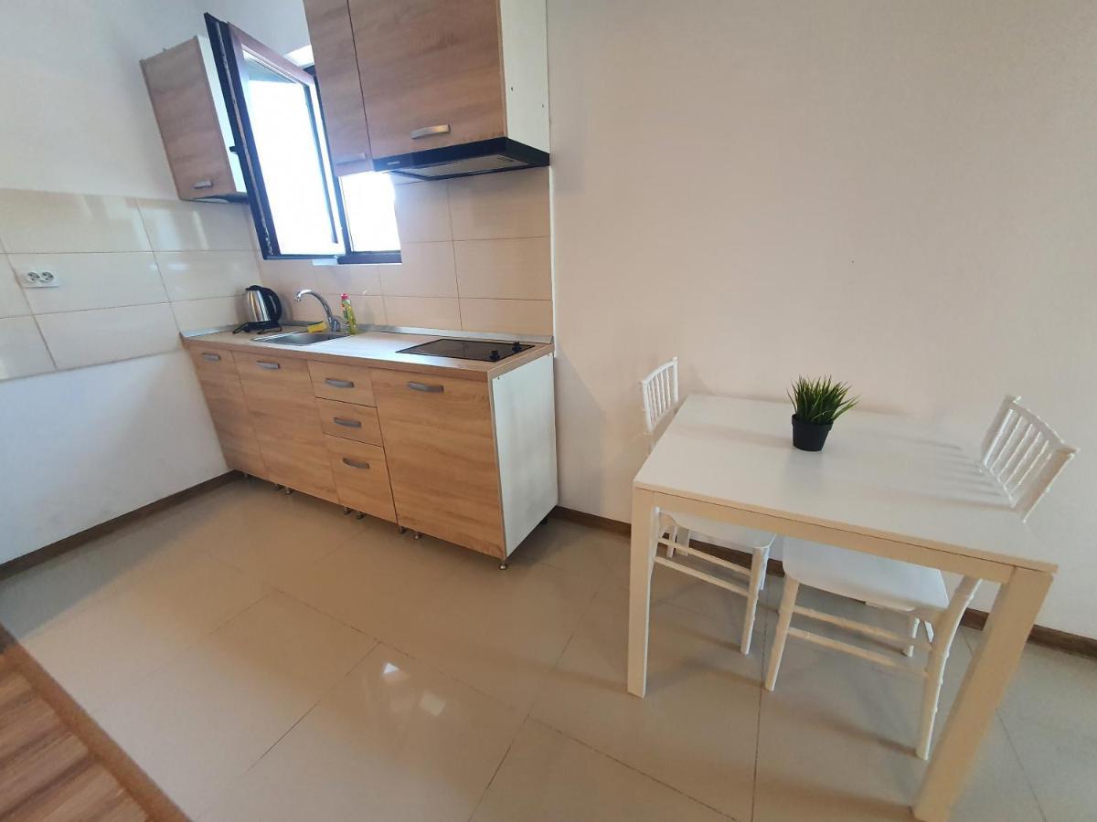 בוקרשט Villa Accommodation מראה חיצוני תמונה